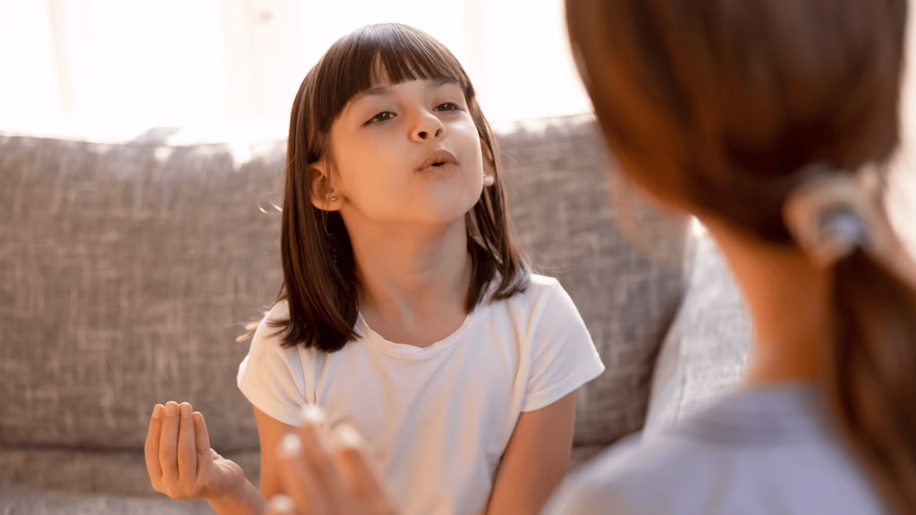 Speech pathologist providing stuttering therapy for children and adults in Sydney